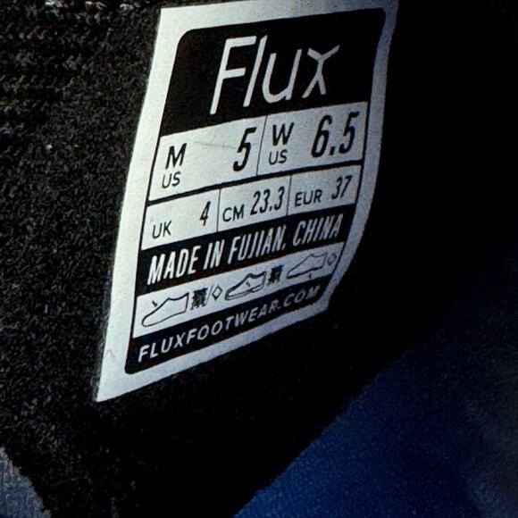 Flux Adapt Runner Women's Size 6.5 Grey Gum Running Barefoot Knit Shoes NEW - Picture 8 of 9